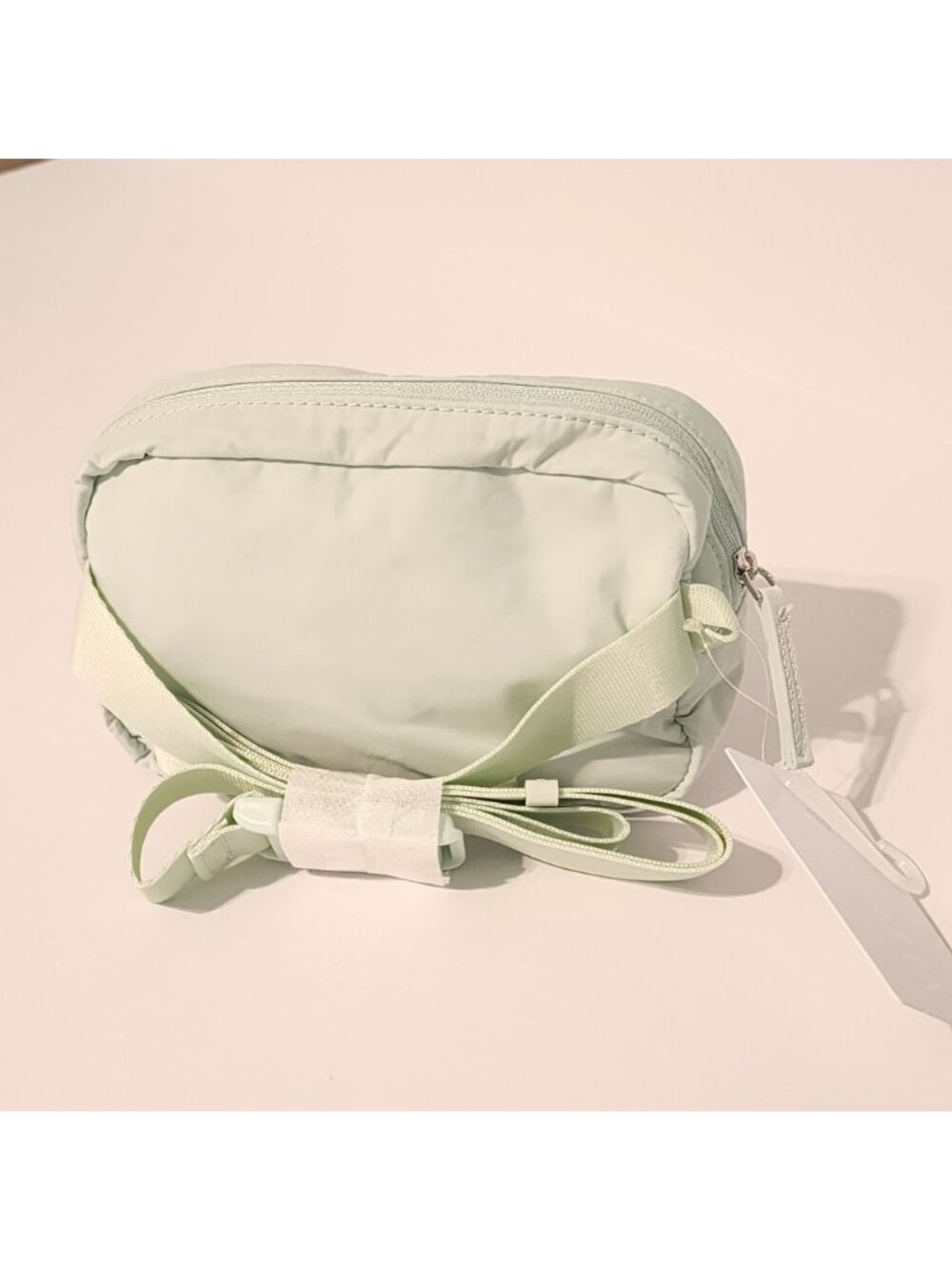 Athleta All About Crossbody Belt Bag Pastel green New travel casual - Picture 4 of 7
